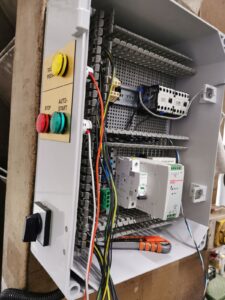 Montaż sterowania maszyny do podawania warzyw wielkopolska